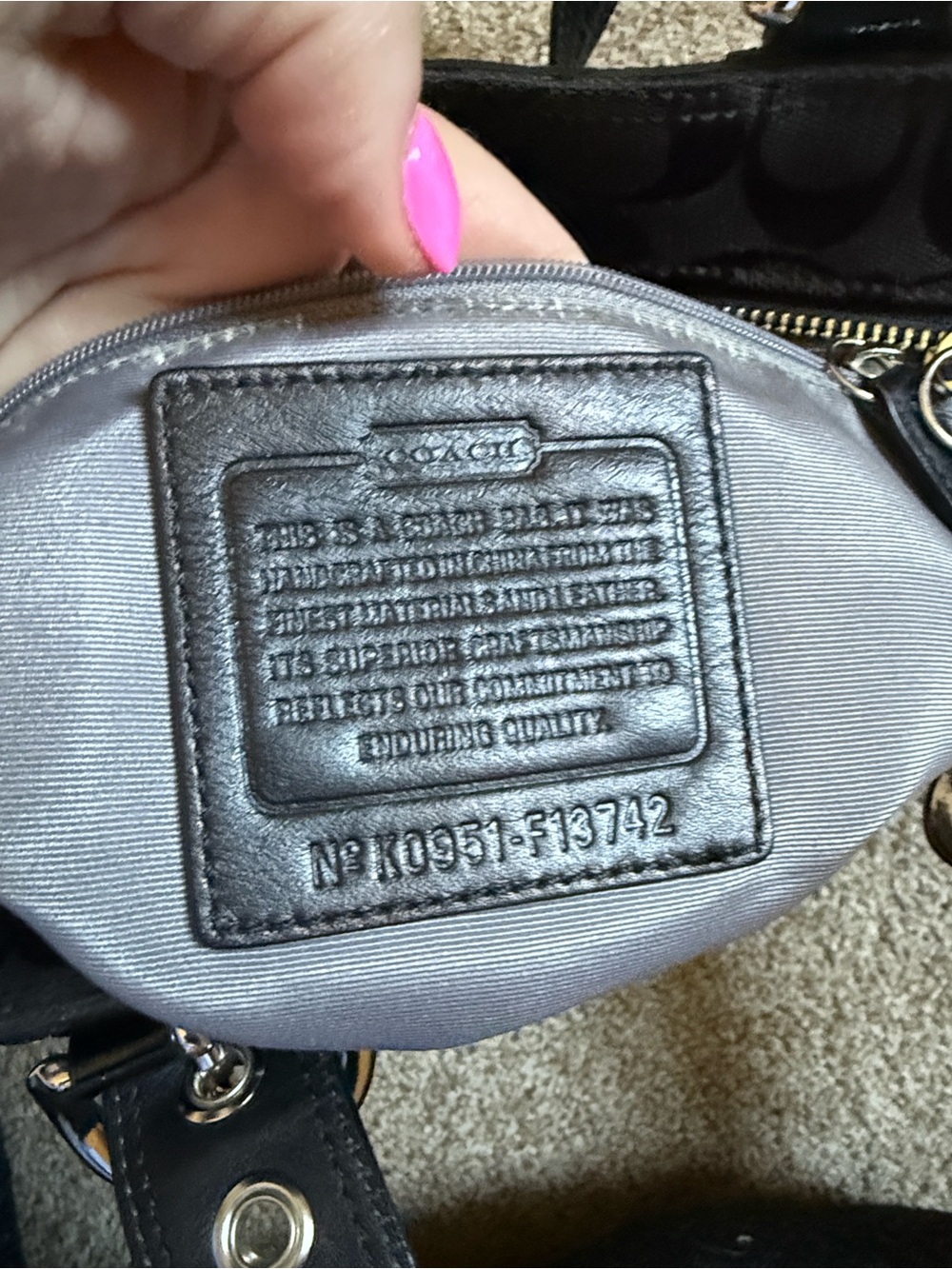 Coach pleated Soho in Black Signature - Picture 10 of 16